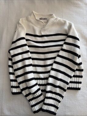 J Crew Women's Black & White Striped Turtleneck Sweater